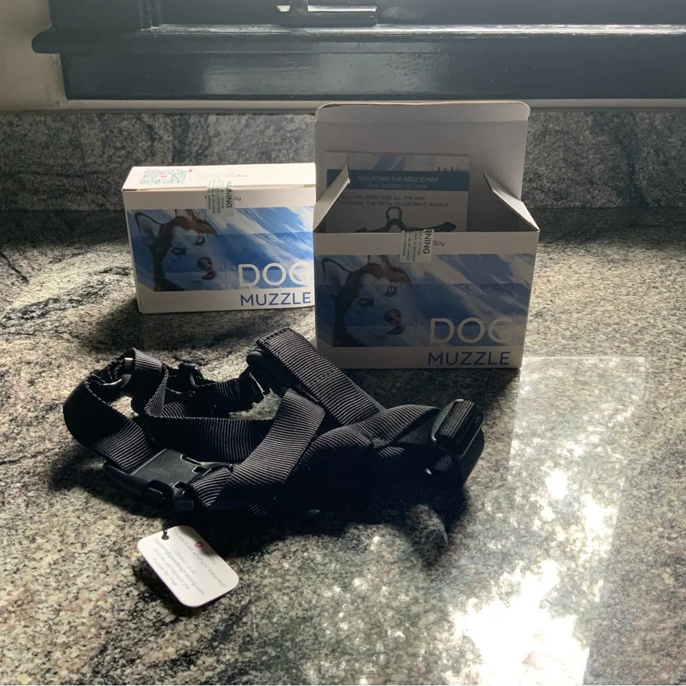 Dog Muzzle – Adjustable Black Soft Nylon,NWT, Large, Lightweight,breathable, two